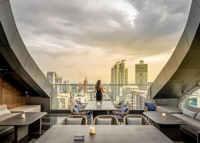 Carlton Sukhumvit ホテル 5*