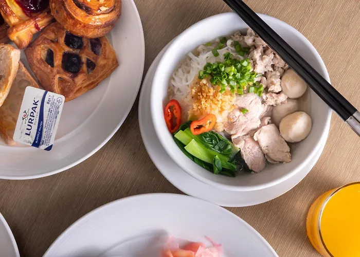 Carlton Sukhumvit 5*