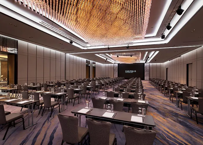 ホテル Carlton Sukhumvit バンコク都